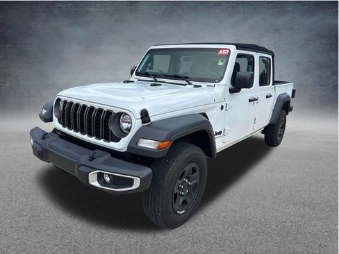 Used 2024 Jeep Gladiator Sport AWD/4WD image 6