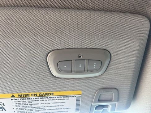 Used 2024 Jeep Grand Cherokee Limited w/ Black Appearance Package image 38