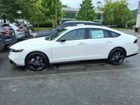 New 2026 Honda Accord Sport image 13