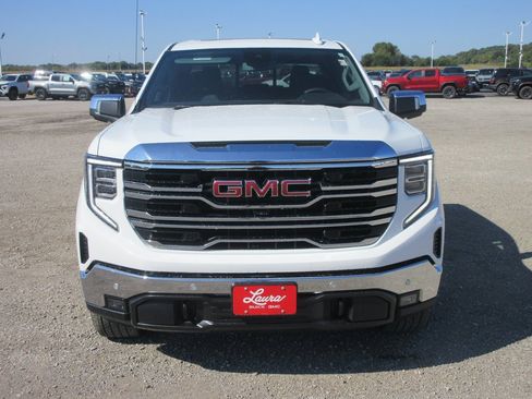 New 2026 GMC Sierra 1500 SLT w/ SLT Premium Plus Package image 12