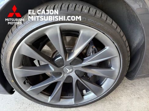 Used 2020 Tesla Model S Long Range Plus AWD/4WD image 7