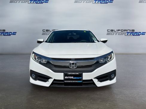 Used 2017 Honda Civic EX-T image 2