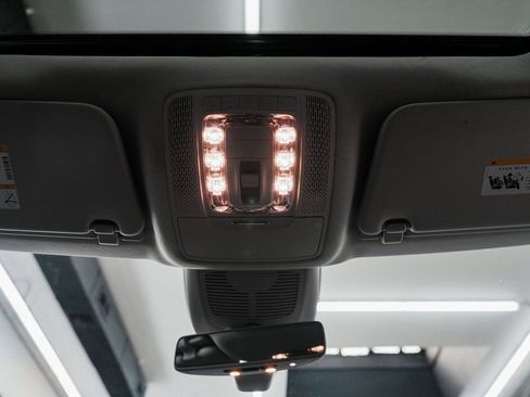 Used 2020 Mercedes-Benz GLE 450 4MATIC image 37