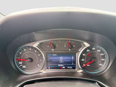 Used 2023 Chevrolet Equinox RS FWD image 13