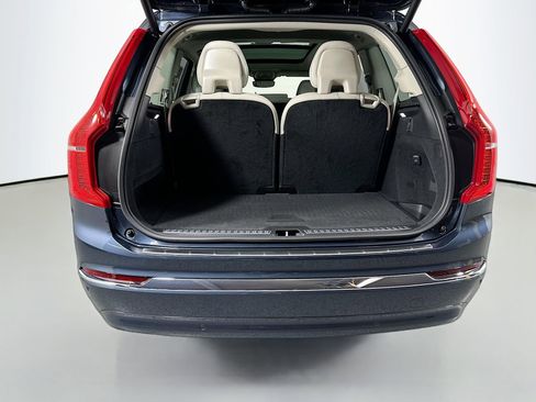 New 2025 Volvo XC90 T8 Plus w/ Protection Package Premier image 20