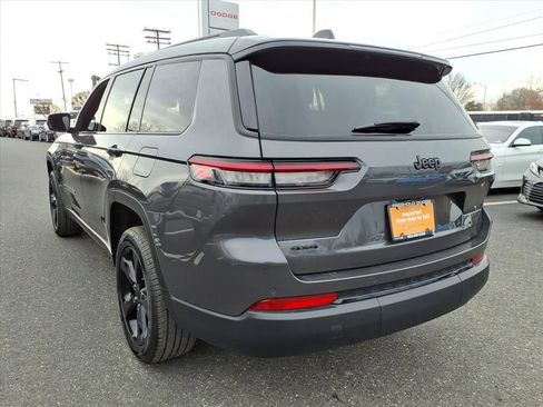 Certified 2024 Jeep Grand Cherokee L Altitude image 4