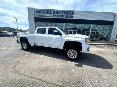 Used 2017 GMC Sierra 2500 Denali w/ Duramax Plus Package