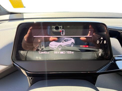 Used 2024 Volkswagen ID.4 S RWD image 11