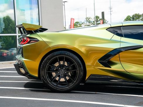 Used 2020 Chevrolet Corvette Stingray Coupe w/ 1LT RWD image 12