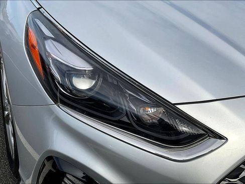 Used 2018 Hyundai Sonata Limited FWD image 31