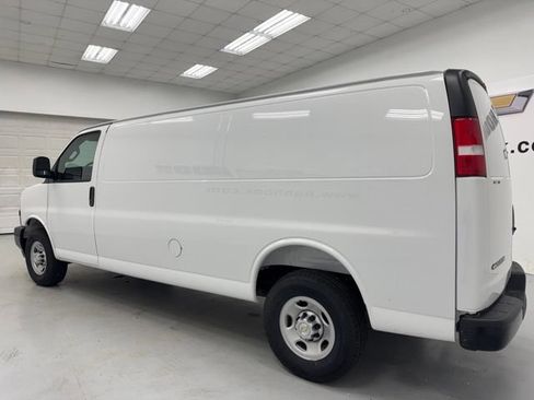 New 2026 Chevrolet Express 2500 Extended w/ Driver Convenience Package RWD image 7
