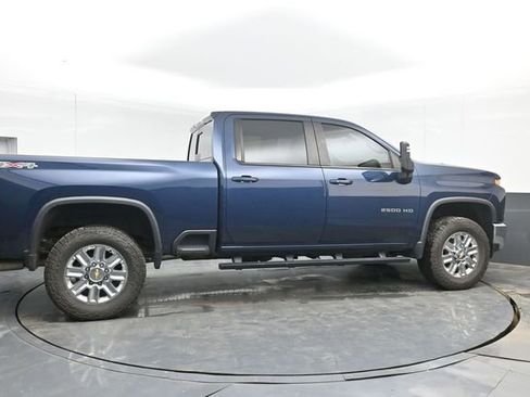 Used 2021 Chevrolet Silverado 2500 LT w/ All Star Edition AWD/4WD image 15