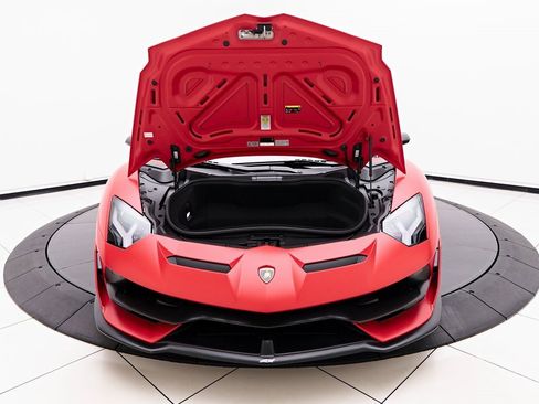 Used 2019 Lamborghini Aventador SVJ image 31