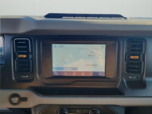 Used 2021 Ford Bronco Badlands image 18