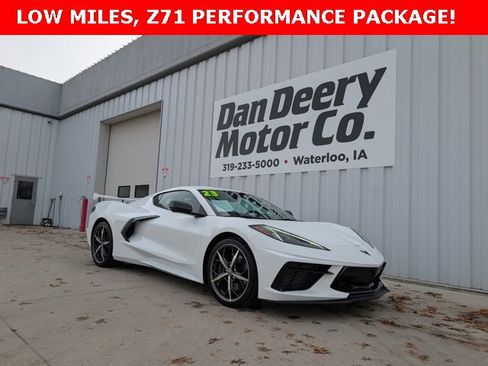 Used 2023 Chevrolet Corvette Stingray w/ Z51 Performance Package image 1