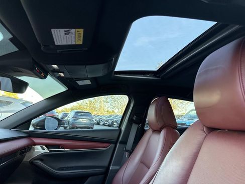 Certified 2023 MAZDA MAZDA3 s image 32