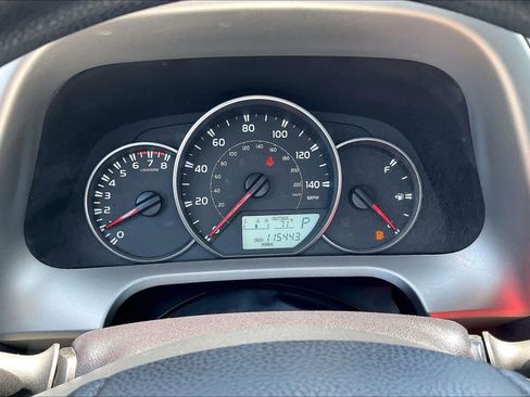 Used 2016 Toyota RAV4 LE FWD image 25