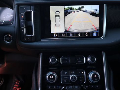 Used 2023 GMC Yukon XL Denali AWD/4WD image 22