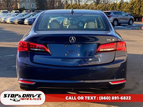 Used 2015 Acura TLX w/ Technology Package image 4