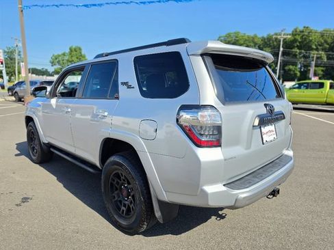 Used 2023 Toyota 4Runner TRD Off-Road Premium w/ Moonroof Package AWD/4WD image 5