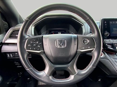 Used 2024 Honda Odyssey Sport image 6