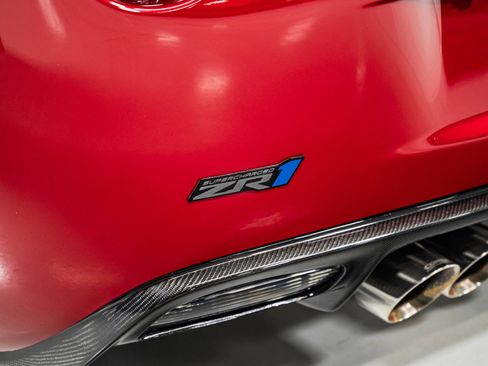 Used 2010 Chevrolet Corvette ZR1 w/ Preferred Equipment Group image 22