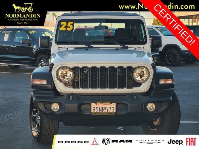 Certified 2025 Jeep Wrangler Sport AWD/4WD image 2