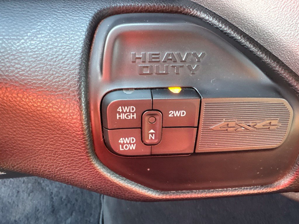 Used 2024 RAM 2500 Big Horn AWD/4WD image 22
