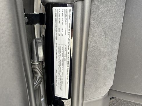 Used 2021 Bentley Continental GT image 36