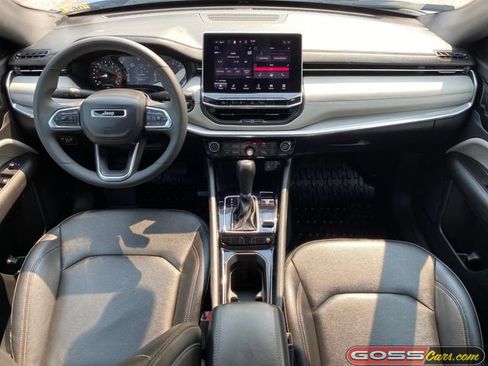 Certified 2024 Jeep Compass Limited AWD/4WD image 8