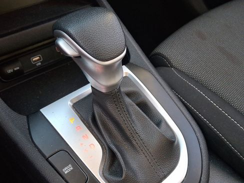 Used 2024 Kia Forte LXS FWD image 31