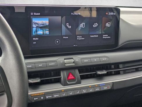 Used 2025 Kia K4 FWD image 14