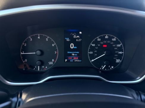 Used 2025 Toyota Corolla SE FWD image 16