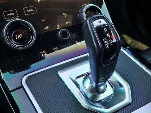 Used 2022 Land Rover Range Rover Evoque S image 15