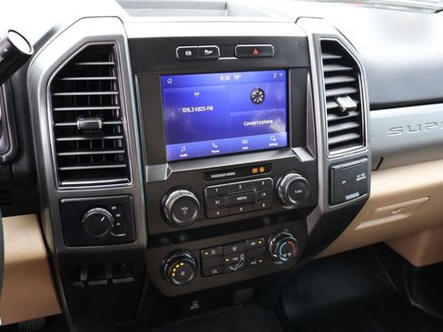 Used 2021 Ford F250 XLT AWD/4WD image 29