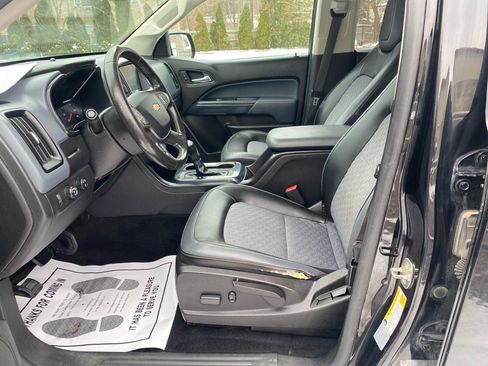Used 2015 Chevrolet Colorado Z71 image 9