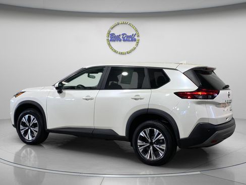 Used 2023 Nissan Rogue SV AWD/4WD image 3