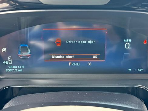 Used 2025 Lincoln Corsair FWD w/ Equipment Group 101A image 24