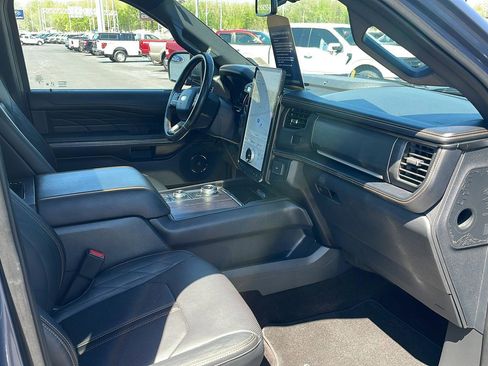 Certified 2023 Ford Expedition Max Platinum AWD/4WD image 32