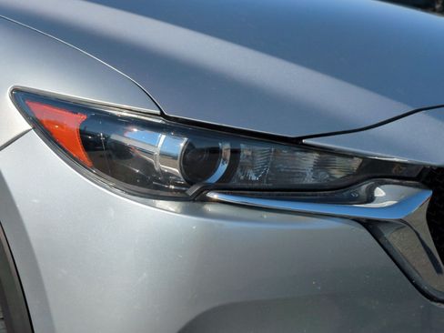 Used 2019 MAZDA CX-5 Touring FWD image 12
