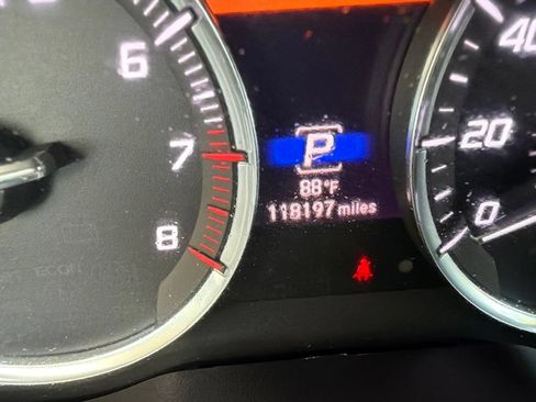 Used 2017 Acura MDX FWD image 32