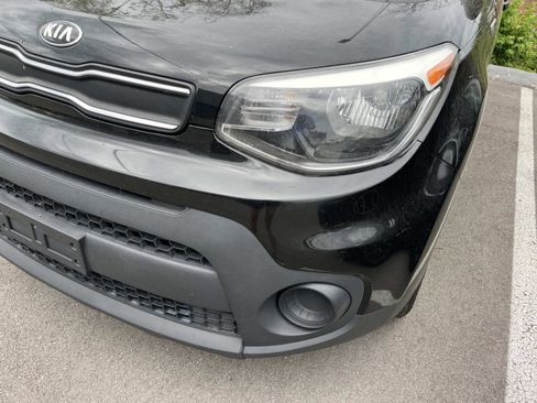 Used 2017 Kia Soul FWD image 6