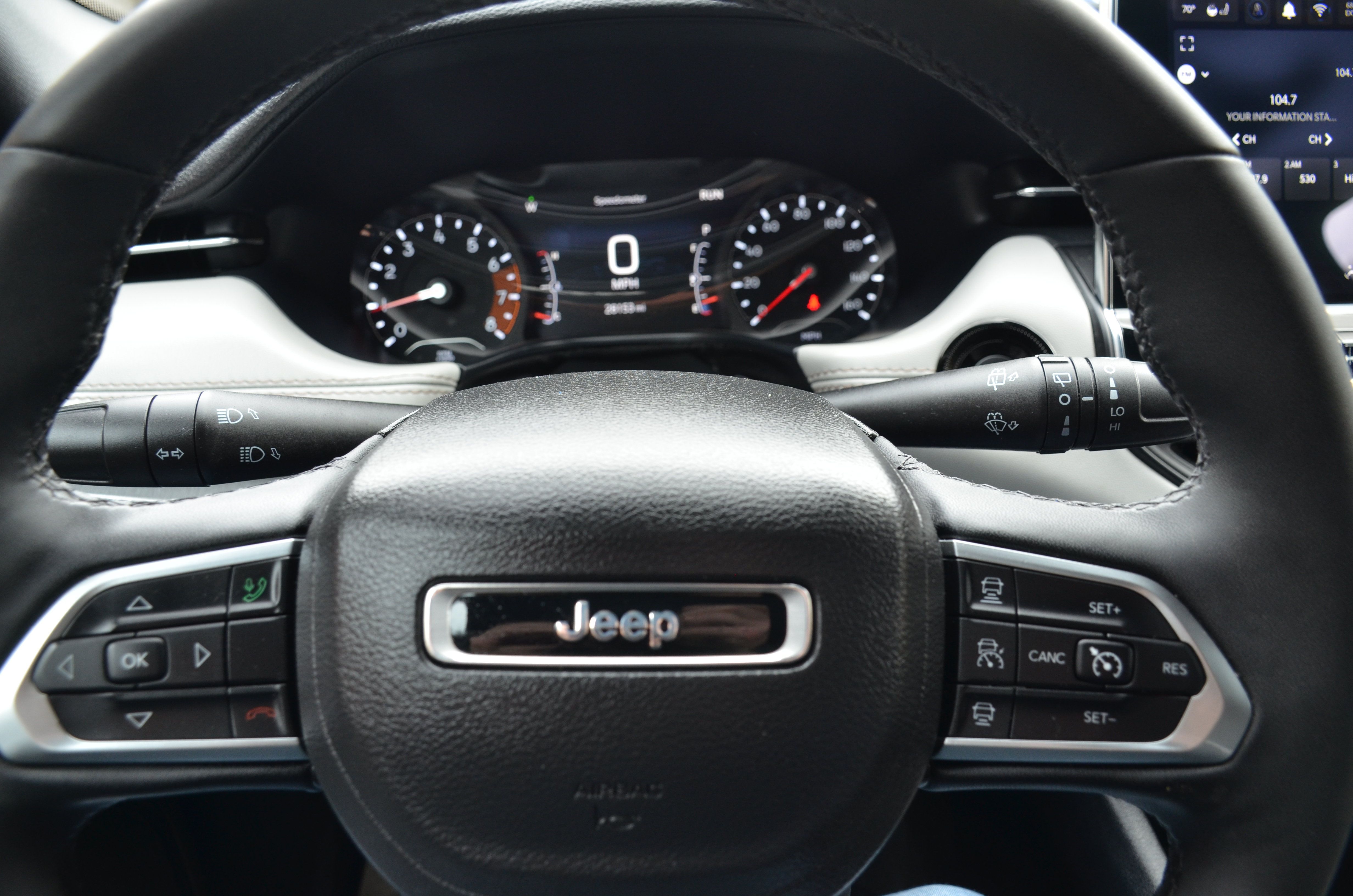 Used 2024 Jeep Compass Limited AWD/4WD image 9