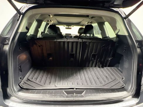 Used 2019 Subaru Ascent Premium AWD/4WD image 33