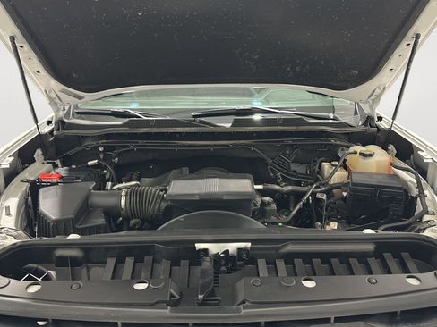 Used 2024 Chevrolet Silverado 3500 LT w/ Convenience Package image 28