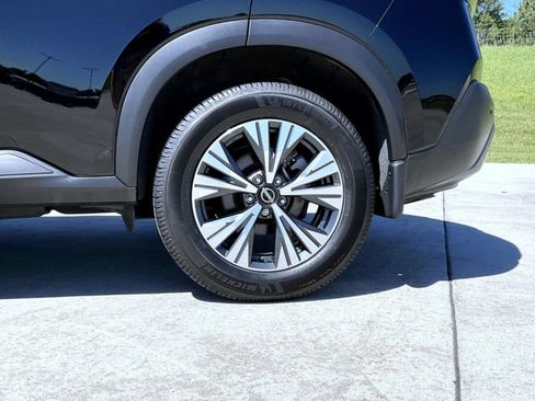 Used 2023 Nissan Rogue SV AWD/4WD image 23