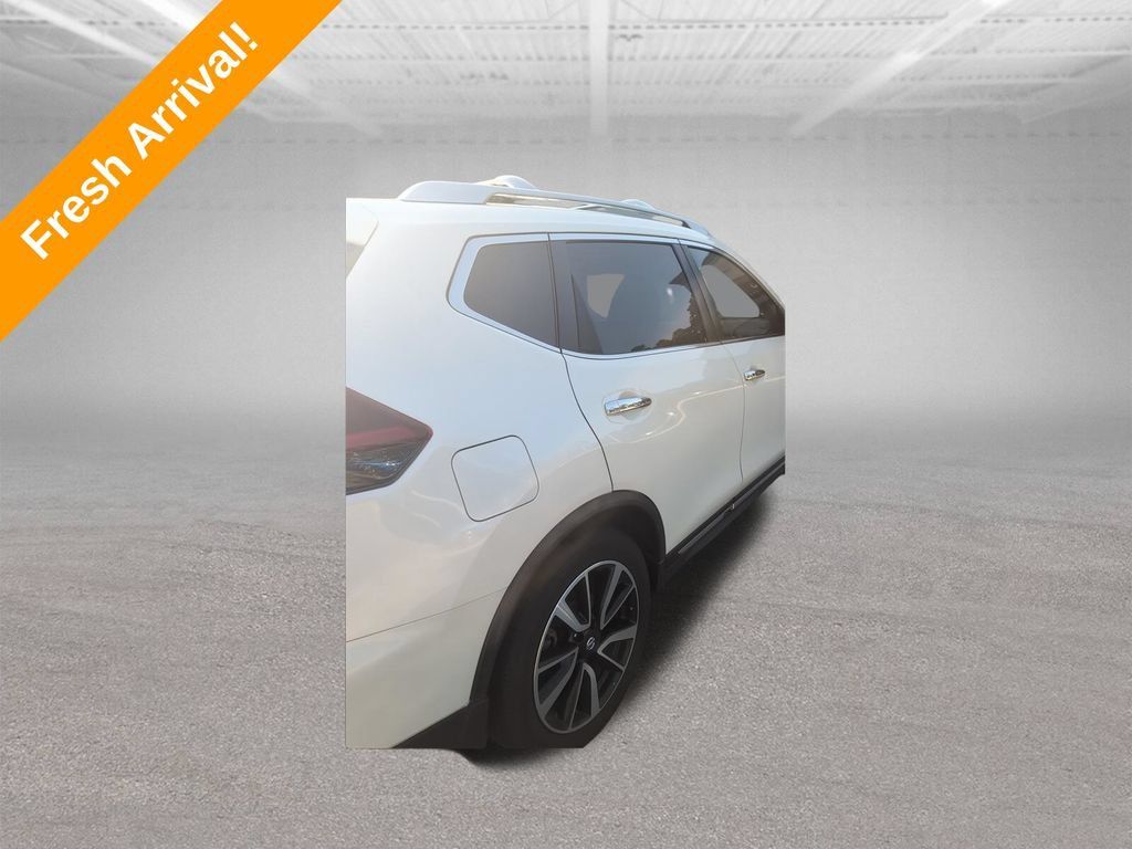 Used 2018 Nissan Rogue SL w/ Premium Package FWD image 1