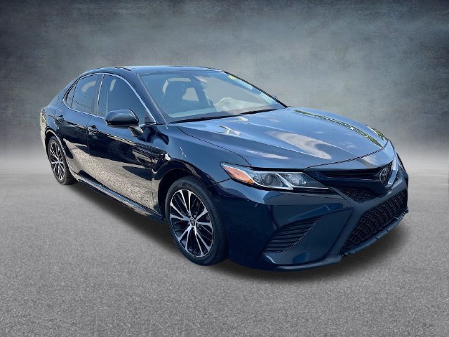 Used 2020 Toyota Camry SE FWD image 4