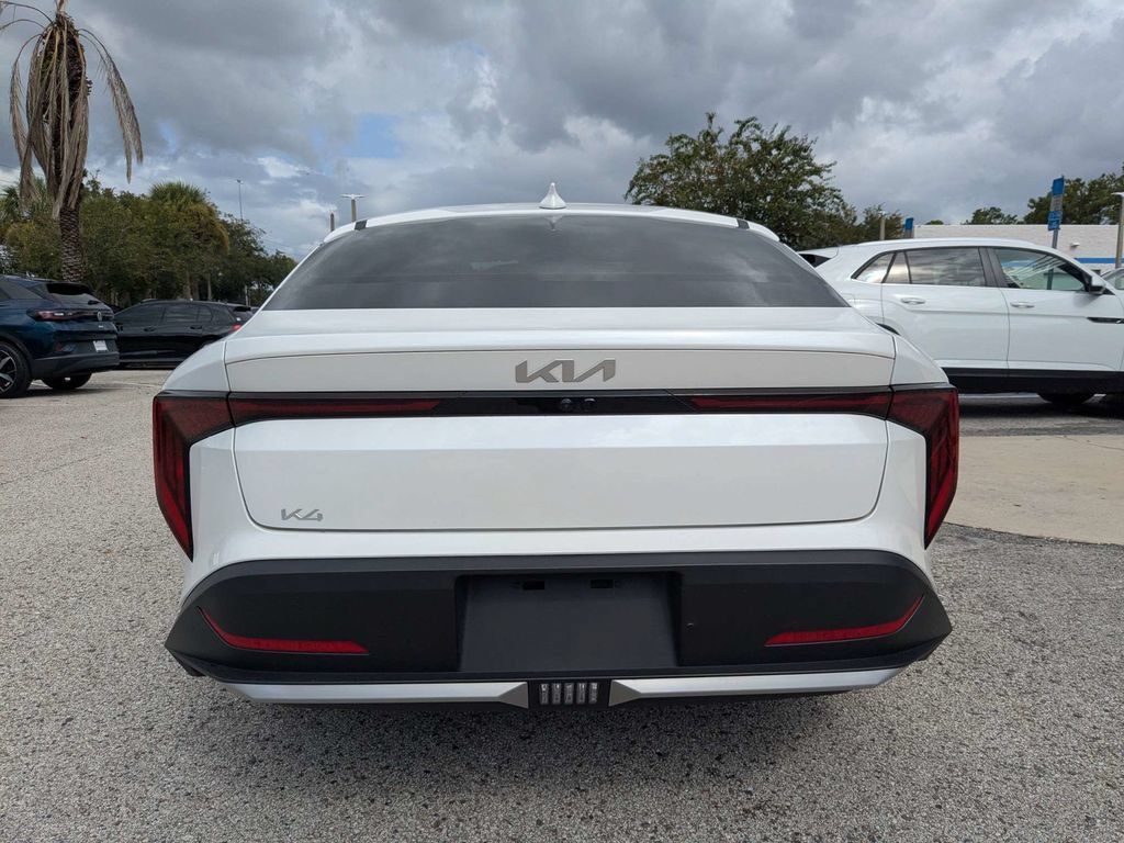 Used 2025 Kia K4 EX FWD image 5