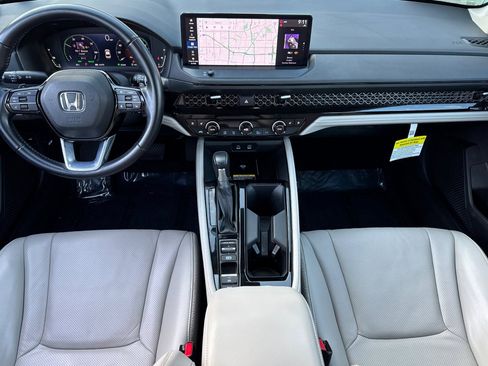 Certified 2023 Honda Accord Touring image 16